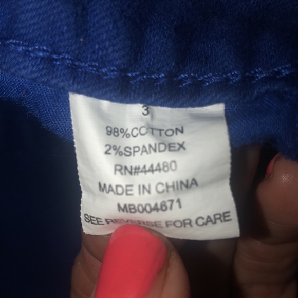 Blue skinny torn ladies jean - Picture 4 of 5